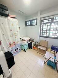 Blk 215 Ang Mo Kio Avenue 1 (Ang Mo Kio), HDB 3 Rooms #574276981